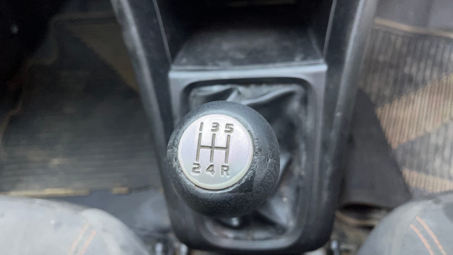 Used 2018 Maruti Suzuki Celerio X Zxi (Opt) Petrol Manual interior GEAR  KNOB VIEW