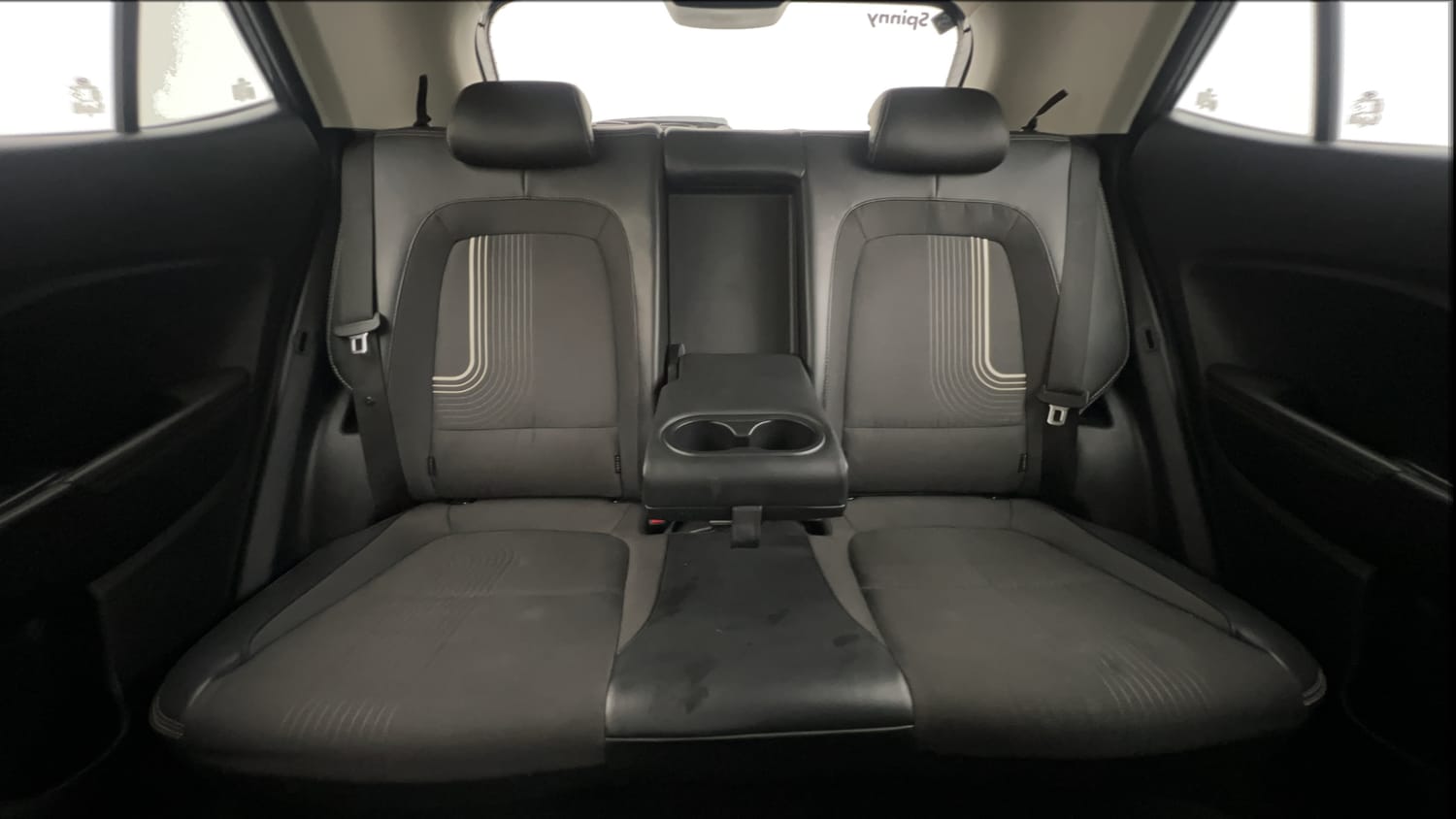Used 2021 Hyundai Venue SX (O) 1.5 CRDi Diesel Manual interior REAR SEAT CONDITION VIEW