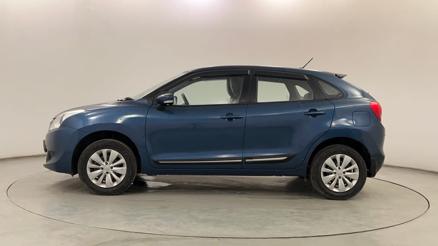 Used 2016 Maruti Suzuki Baleno Delta 1.2 Petrol Manual exterior LEFT SIDE VIEW