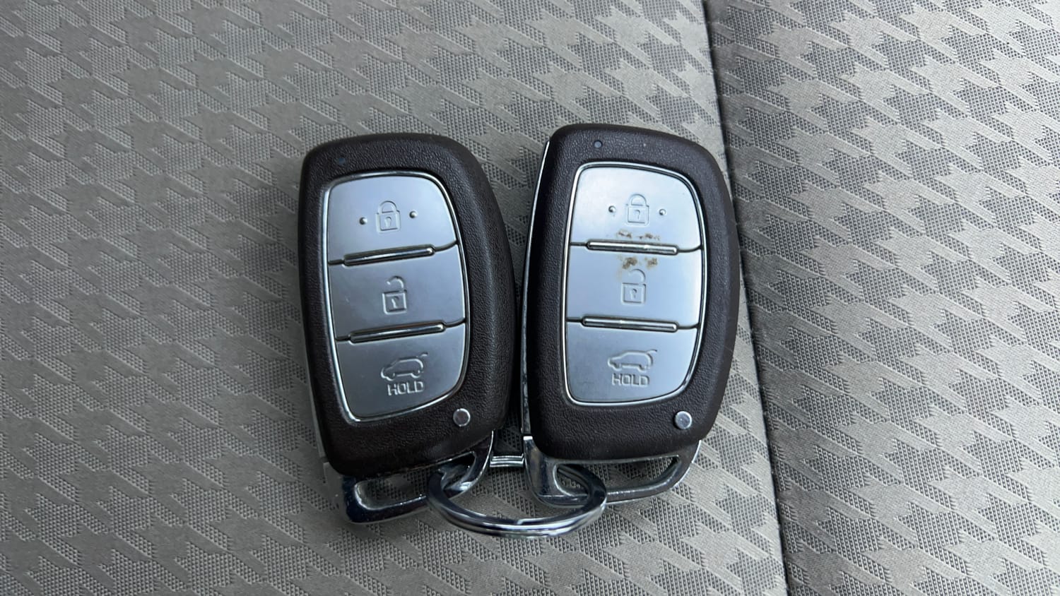 Used 2018 Hyundai Elite i20 Asta 1.2 (O) Petrol Manual extra CAR KEY VIEW