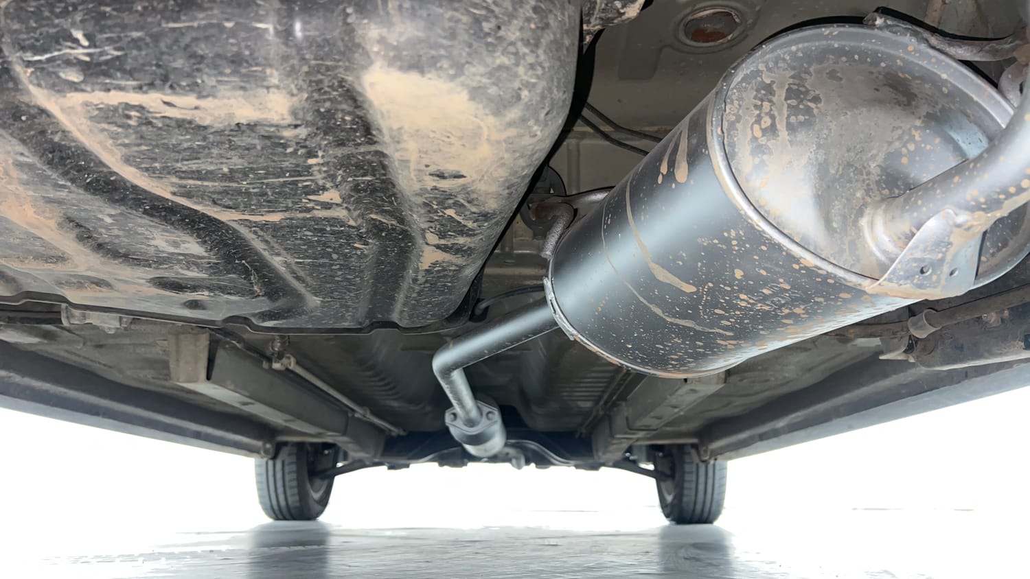Used 2017 Maruti Suzuki Wagon R VXI+ Petrol Manual extra REAR UNDERBODY VIEW (TAKEN FROM REAR)