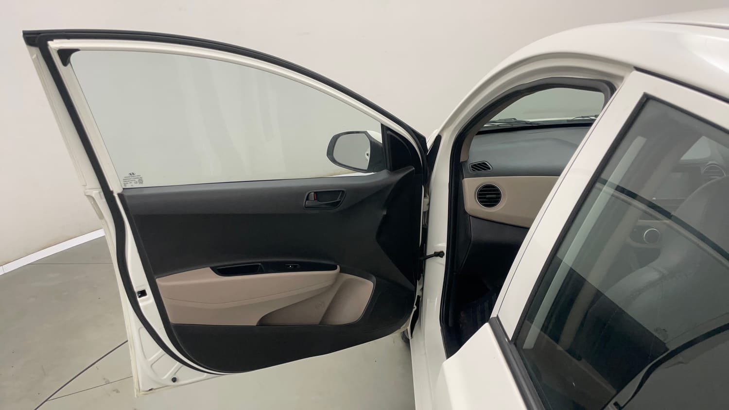 Used 2016 Hyundai Grand i10 Magna 1.2 Kappa VTVT Petrol Manual interior LEFT FRONT DOOR OPEN VIEW