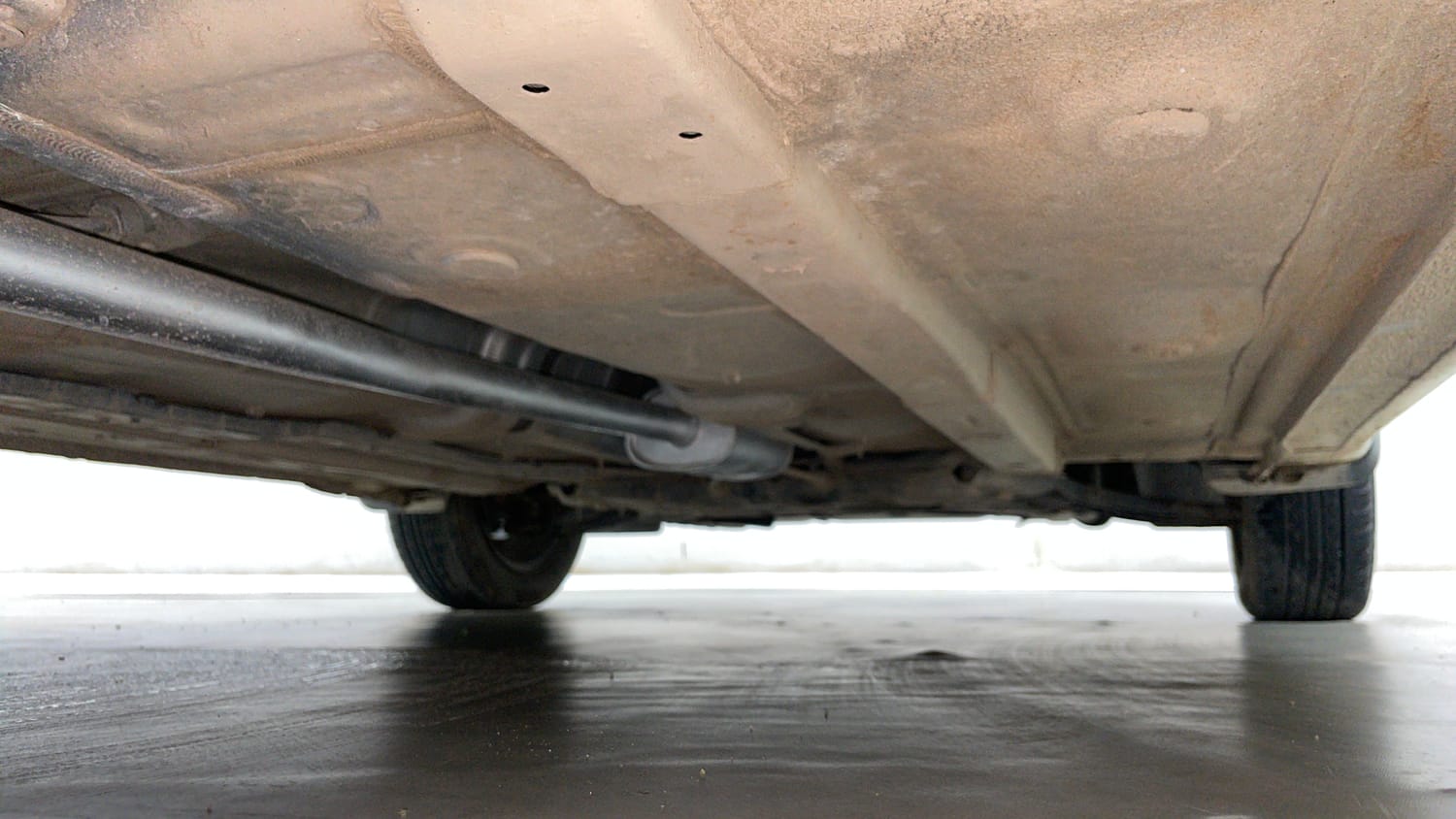 Used 2016 Hyundai Grand i10 Magna 1.2 Kappa VTVT Petrol Manual extra REAR RIGHT UNDERBODY VIEW