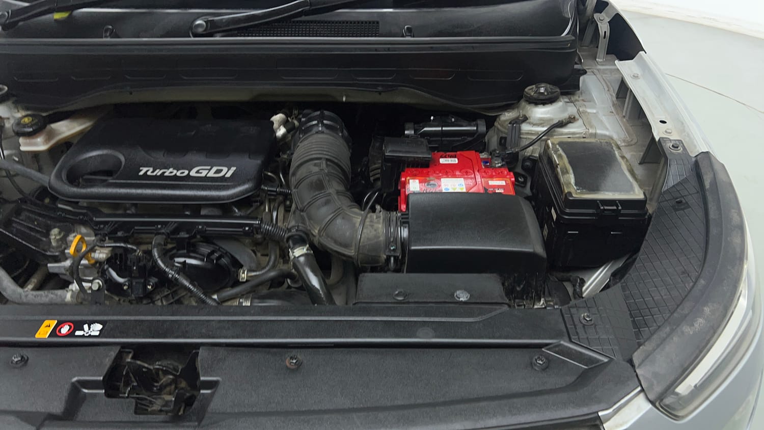 Used 2020 Hyundai Venue SX Plus 1.0 Turbo DCT Petrol Automatic engine ENGINE LEFT SIDE VIEW