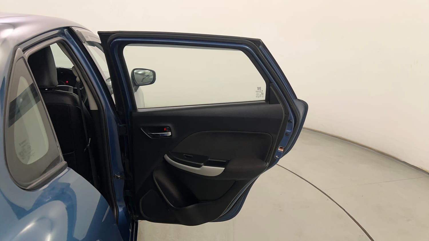 Used 2016 Maruti Suzuki Baleno Delta 1.2 Petrol Manual interior RIGHT REAR DOOR OPEN VIEW