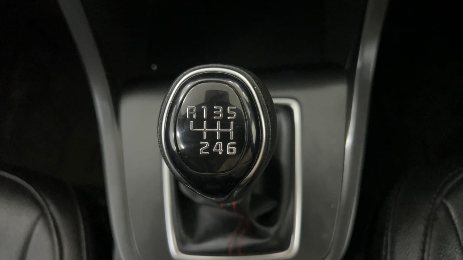 Used 2023 Hyundai Creta S Plus 1.5 Petrol Knight Petrol Manual interior GEAR  KNOB VIEW