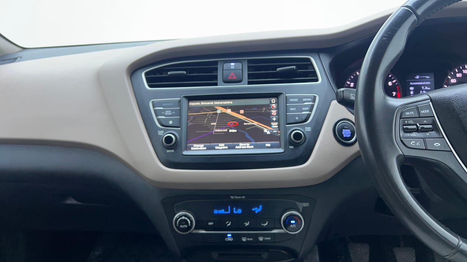 Used 2018 Hyundai Elite i20 Asta 1.2 (O) Petrol Manual interior MUSIC SYSTEM & AC CONTROL VIEW