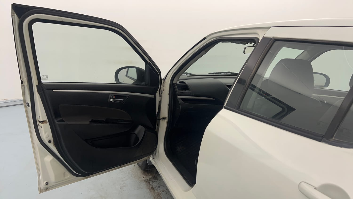 Used 2012 Maruti Suzuki Swift VXi Petrol Manual interior LEFT FRONT DOOR OPEN VIEW