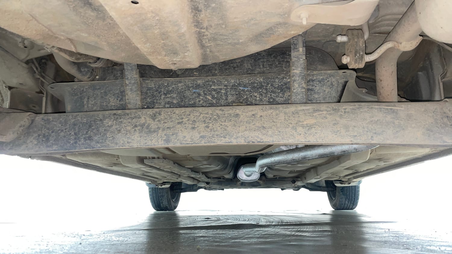 Used 2016 Hyundai Grand i10 Magna 1.2 Kappa VTVT Petrol Manual extra REAR UNDERBODY VIEW (TAKEN FROM REAR)