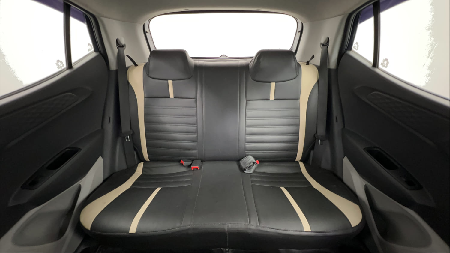 Used 2020 Hyundai Grand i10 Nios Sportz 1.2 Kappa VTVT CNG Cng Manual interior REAR SEAT CONDITION VIEW
