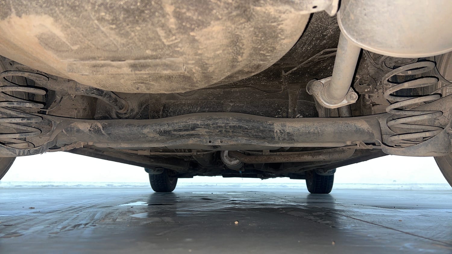 Used 2013 Honda Amaze 1.2 VX AT i-VTEC Petrol Automatic extra REAR UNDERBODY VIEW (TAKEN FROM REAR)