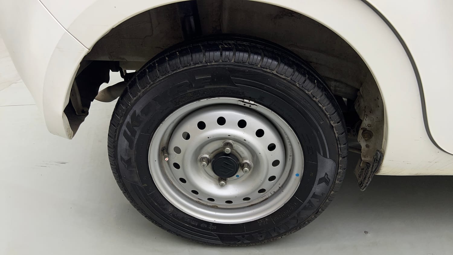 Used 2022 Maruti Suzuki Wagon R LXI 1.0 CNG Cng Manual tyres RIGHT REAR TYRE RIM VIEW
