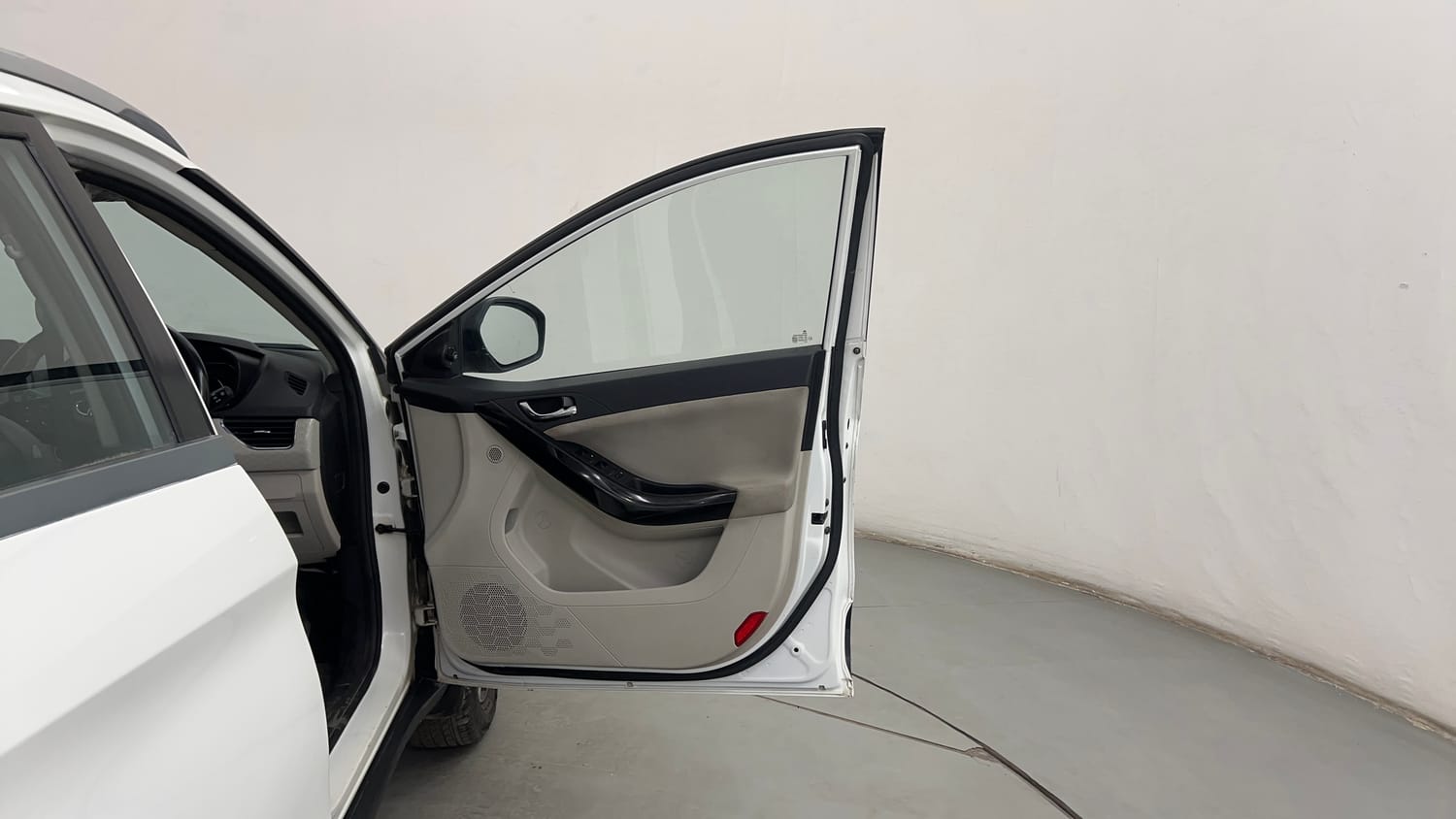 Used 2021 Tata Nexon XZ Plus (O) Diesel Diesel Manual interior RIGHT FRONT DOOR OPEN VIEW
