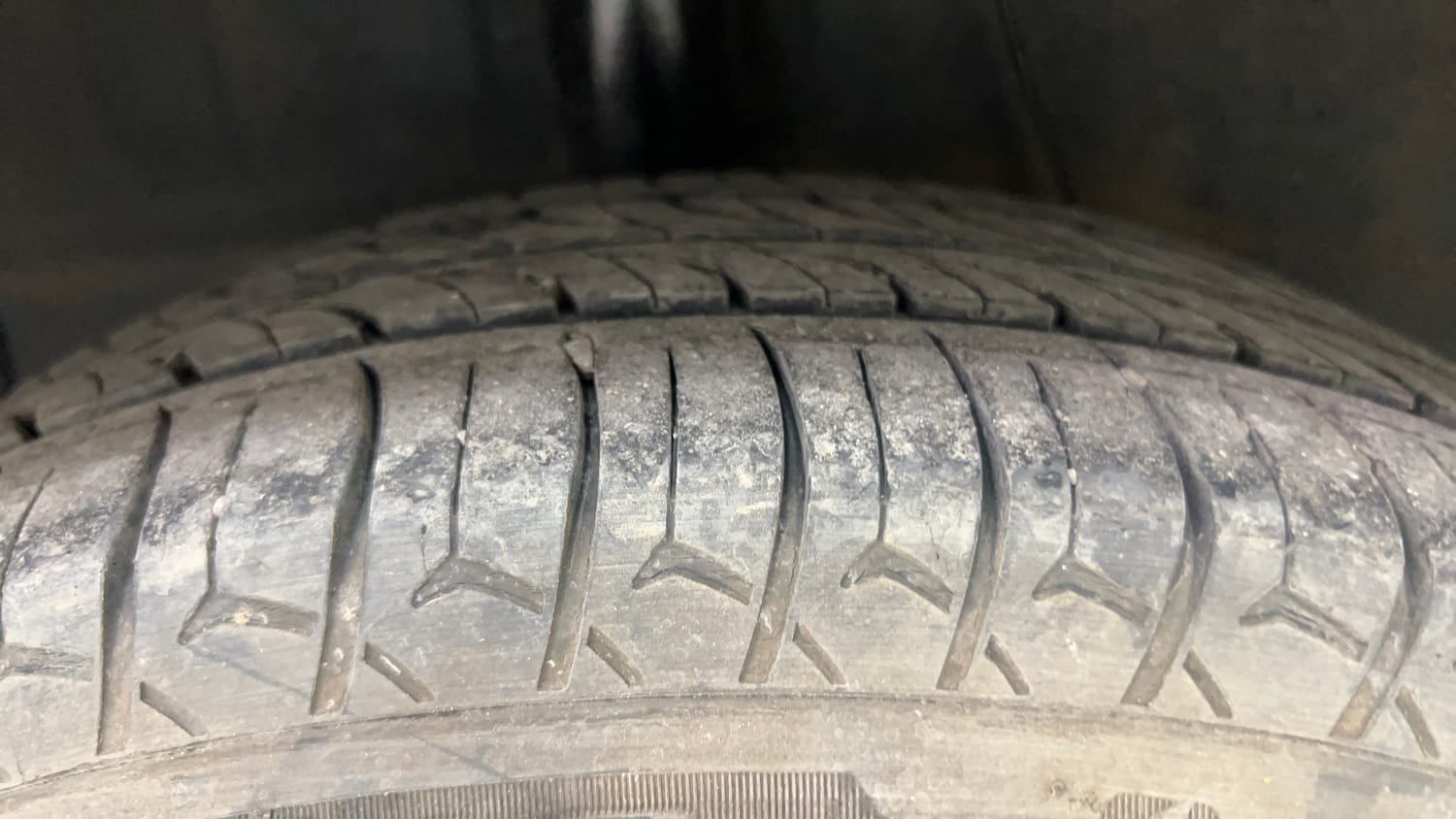Used 2020 Hyundai Grand i10 Nios Sportz 1.2 Kappa VTVT CNG Cng Manual tyres RIGHT REAR TYRE TREAD VIEW