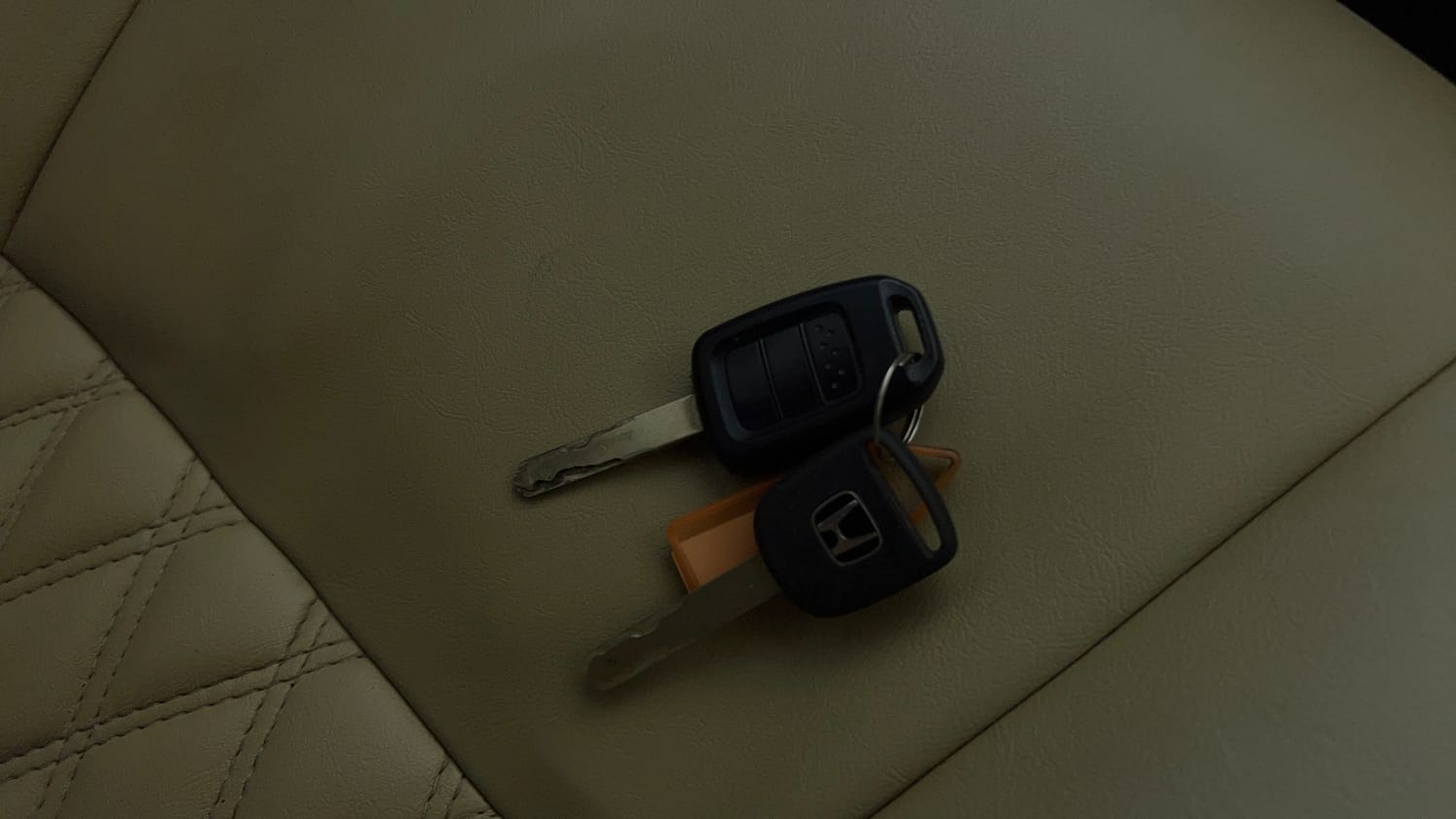 Used 2014 Honda City SV Diesel Diesel Manual extra CAR KEY VIEW