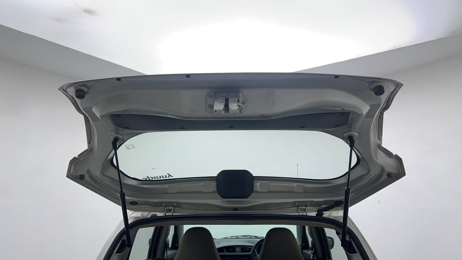 Used 2017 Maruti Suzuki Alto K10 VXi Petrol Manual interior DICKY DOOR OPEN VIEW