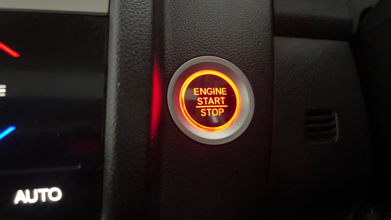 Used 2022 Honda Jazz ZX CVT Petrol Automatic top_features Keyless start