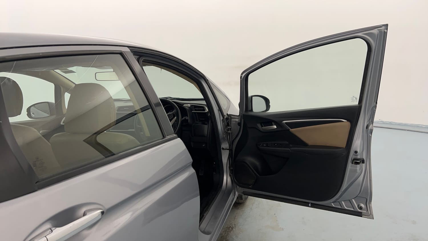 Used 2022 Honda Jazz ZX CVT Petrol Automatic interior RIGHT FRONT DOOR OPEN VIEW