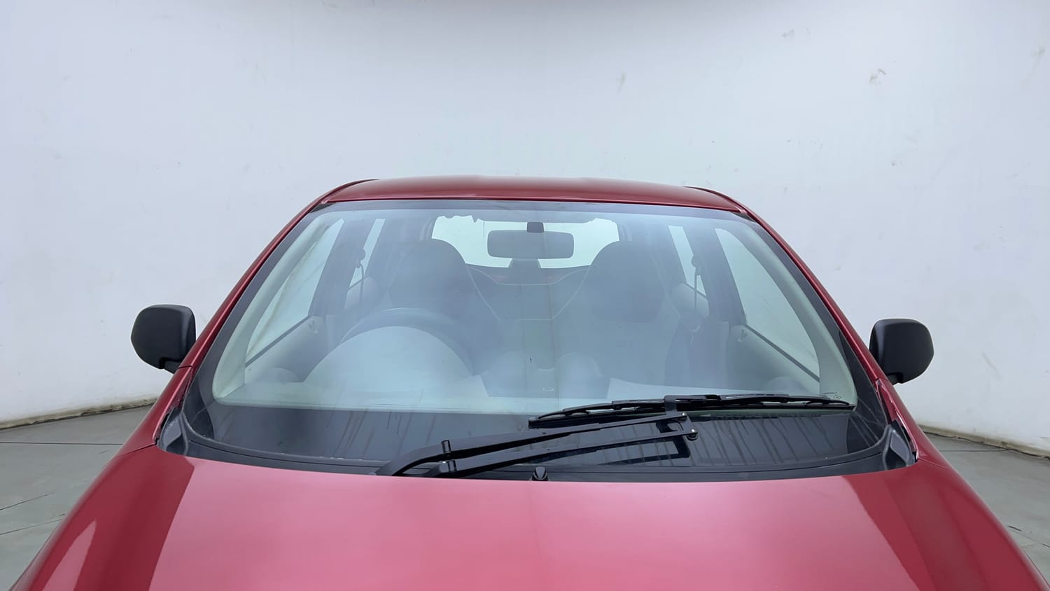 Used 2015 Datsun GO T Petrol Manual exterior FRONT WINDSHIELD VIEW