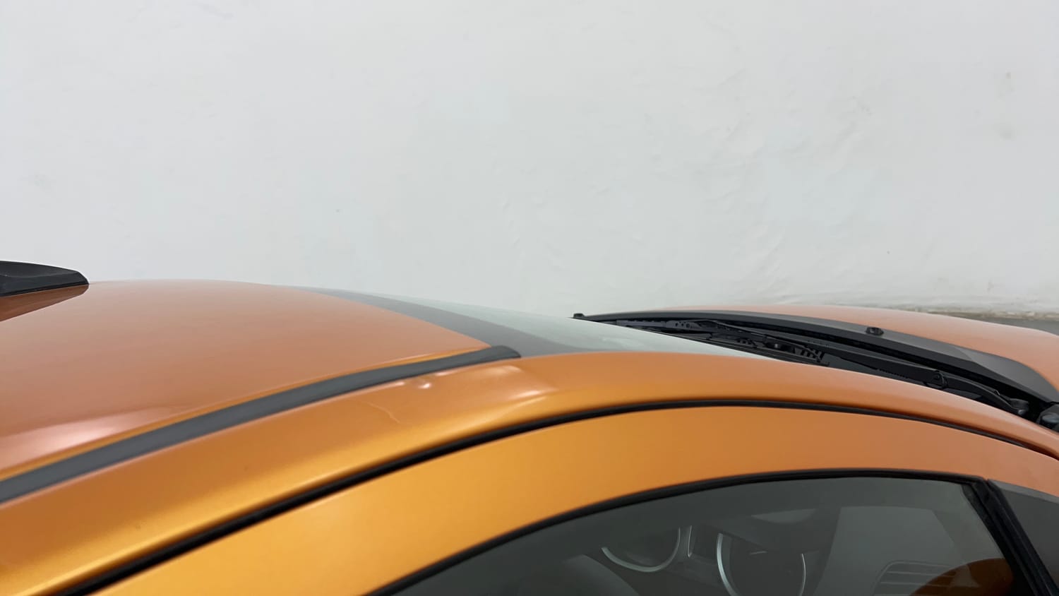 Used 2016 Tata Tiago Revotron XZ Petrol Manual dents MINOR SCRATCH