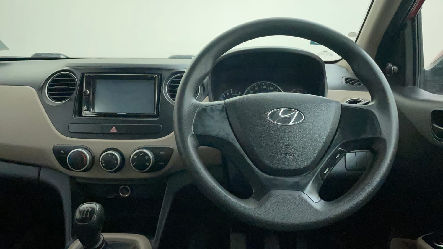 Used 2018 Hyundai Grand i10 Magna 1.2 Kappa VTVT Petrol Manual interior STEERING VIEW