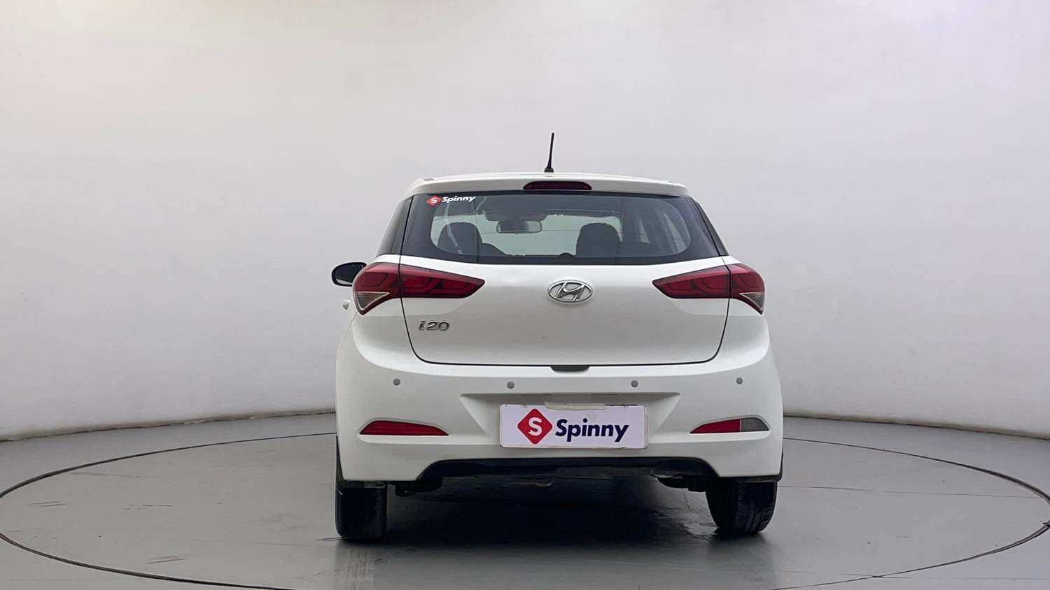 Used 2017 Hyundai Elite i20 Magna Executive 1.2 Petrol Manual exterior BACK VIEW