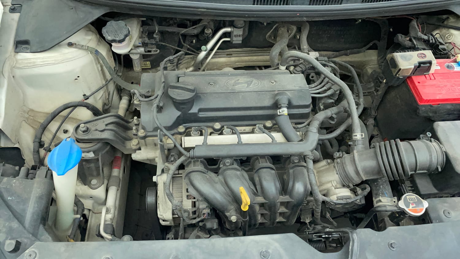 Used 2017 Hyundai Elite i20 Magna Executive 1.2 Petrol Manual engine ENGINE RIGHT SIDE VIEW