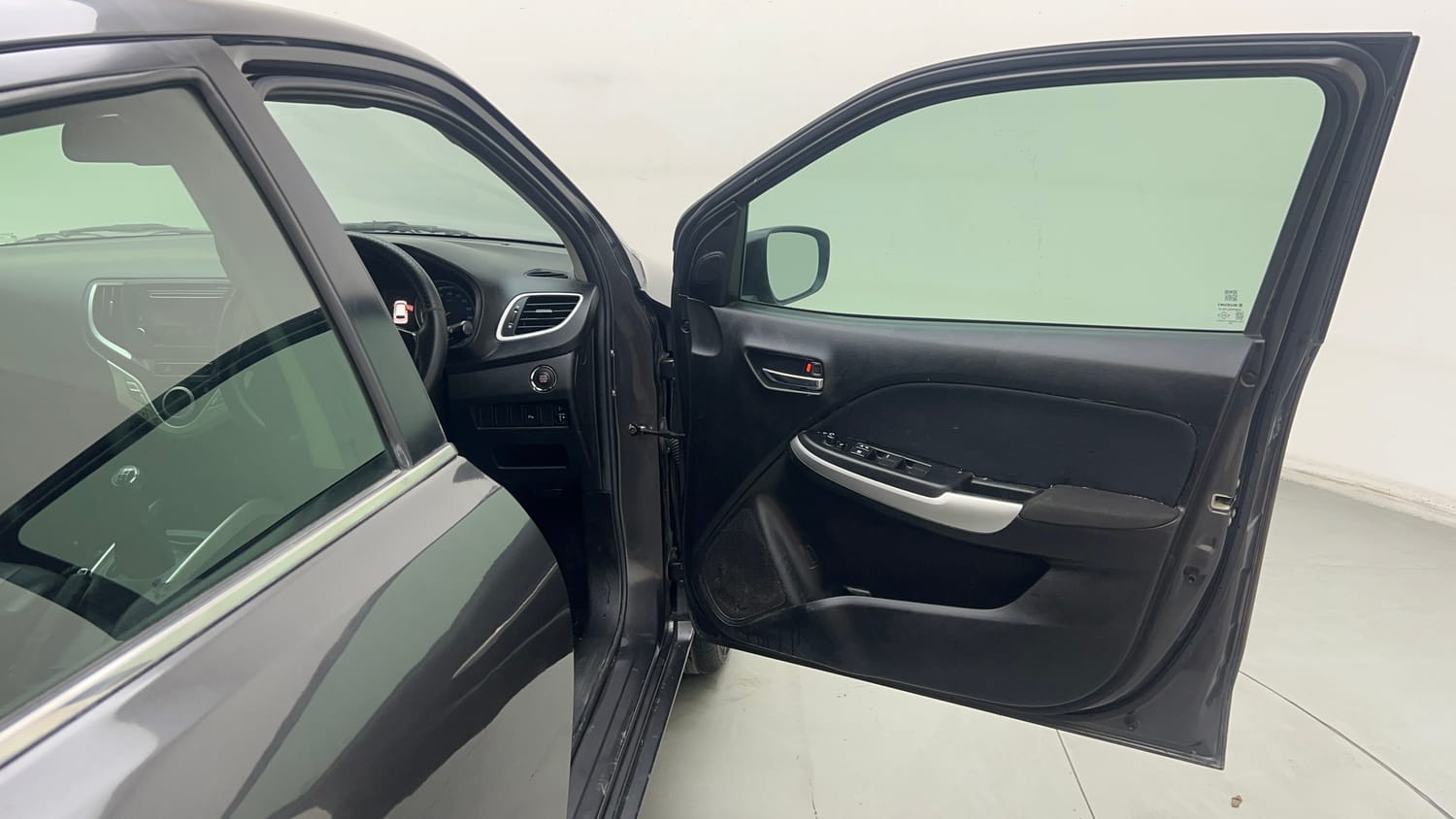 Used 2015 Maruti Suzuki Baleno Zeta 1.2 Petrol Manual interior RIGHT FRONT DOOR OPEN VIEW