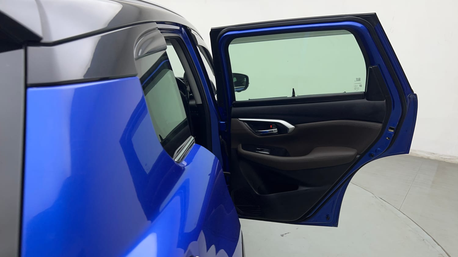 Used 2023 Toyota Urban Cruiser Hyryder V Hybrid Dual Tone Hybrid Automatic interior RIGHT REAR DOOR OPEN VIEW