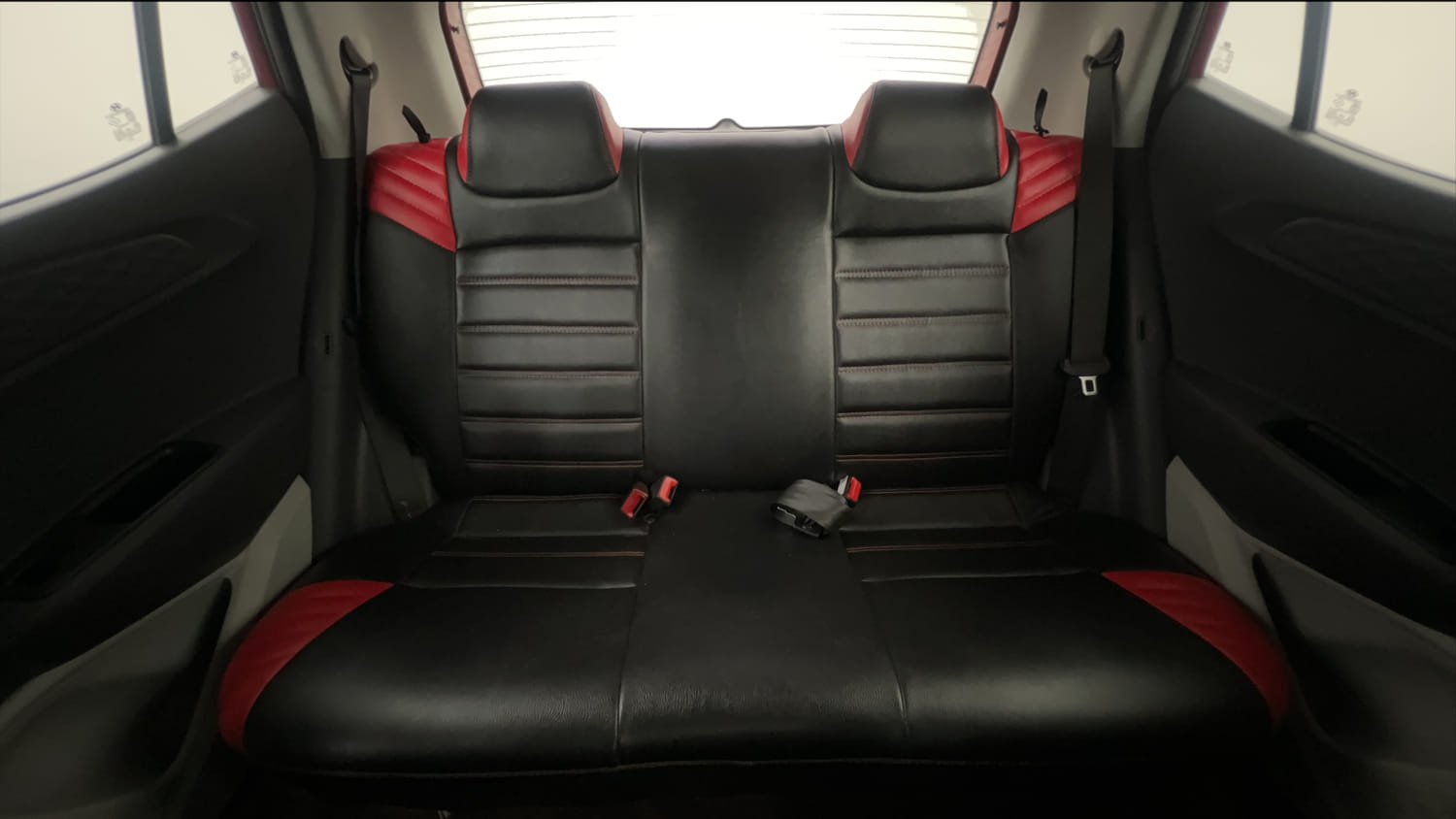 Used 2020 Hyundai Grand i10 Nios Sportz AMT 1.2 Kappa VTVT Petrol Automatic interior REAR SEAT CONDITION VIEW