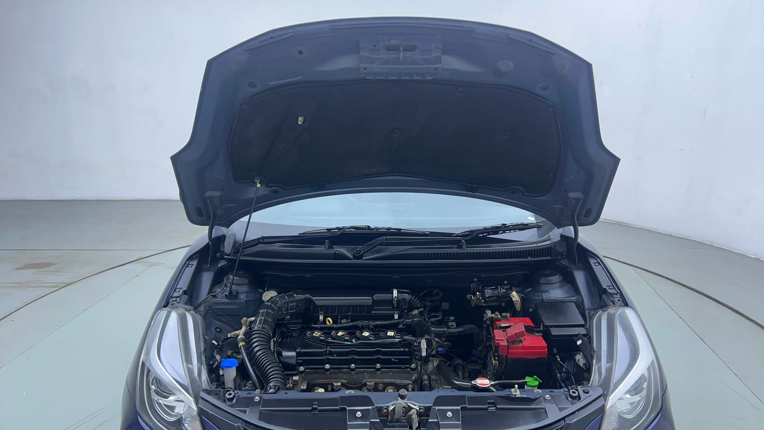 Used 2019 Maruti Suzuki Baleno Zeta Automatic Petrol Automatic engine ENGINE & BONNET OPEN FRONT VIEW