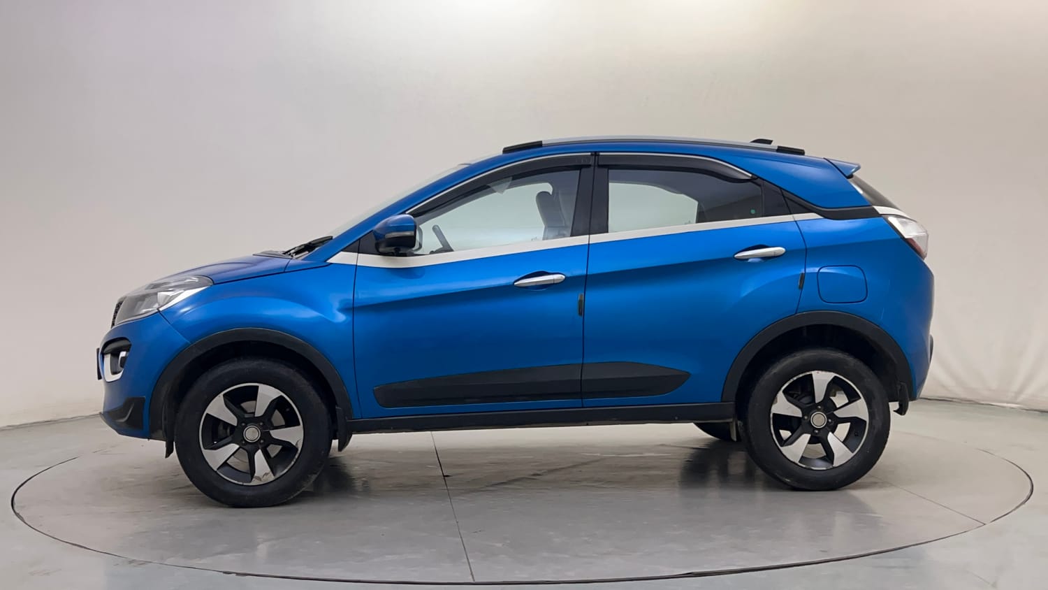 Used 2019 Tata Nexon XZA Plus Petrol Petrol Automatic exterior LEFT SIDE VIEW