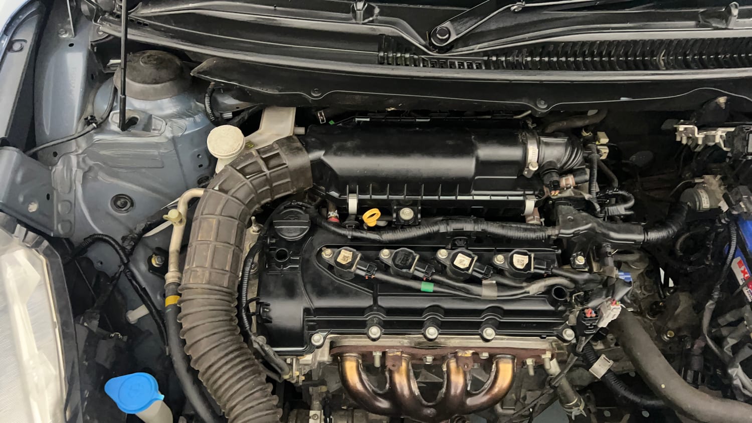 Used 2017 Maruti Suzuki Baleno Zeta 1.2 Petrol Manual engine ENGINE RIGHT SIDE VIEW