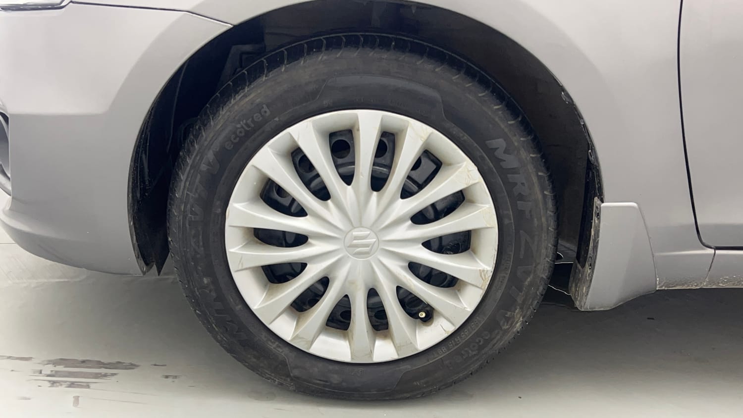Used 2018 Maruti Suzuki Ciaz Sigma 1.4 MT Petrol Manual tyres LEFT FRONT TYRE RIM VIEW
