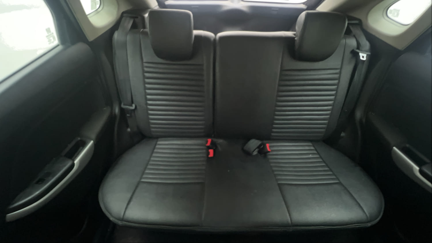 Used 2015 Maruti Suzuki Baleno Zeta 1.2 Petrol Manual interior REAR SEAT CONDITION VIEW
