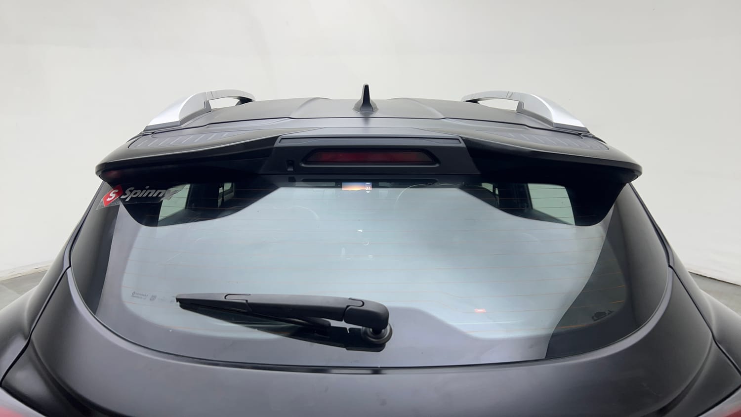 Used 2023 Renault Kiger RXZ AMT Petrol Automatic exterior BACK WINDSHIELD VIEW