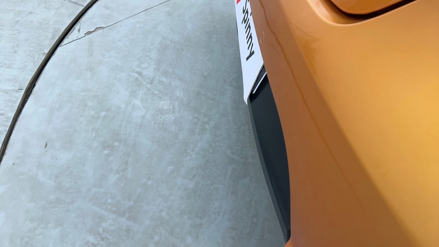Used 2016 Tata Tiago Revotron XZ Petrol Manual dents MINOR SCRATCH