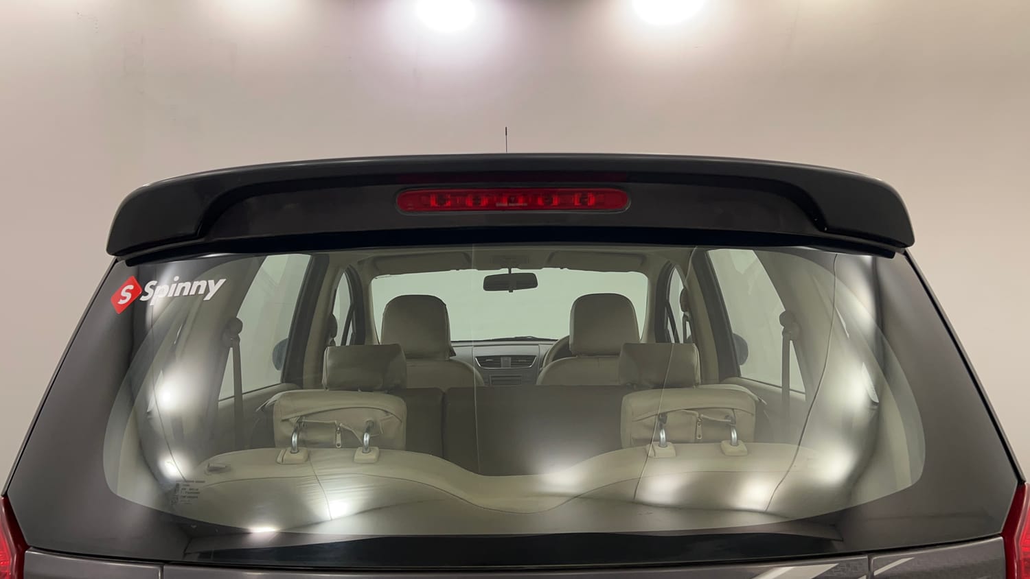 Used 2013 Maruti Suzuki Ertiga Vxi Petrol Manual exterior BACK WINDSHIELD VIEW
