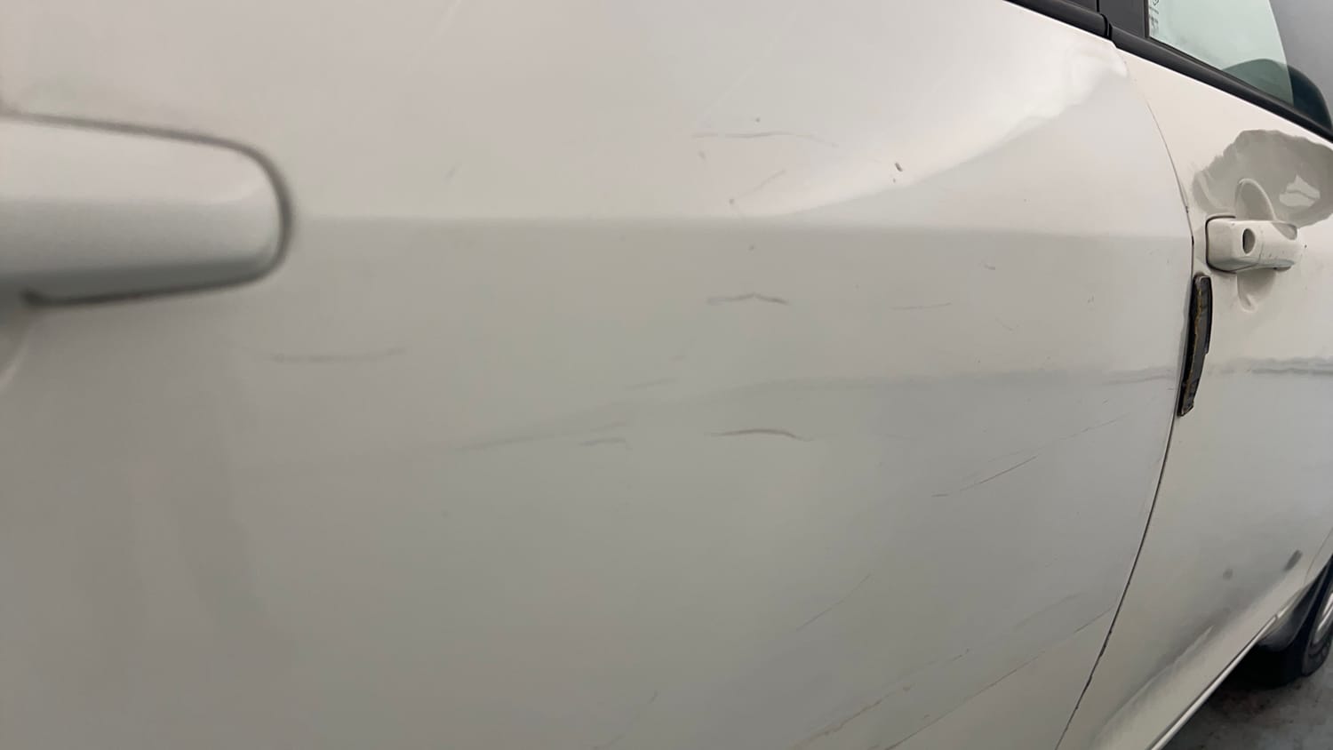Used 2012 Maruti Suzuki Swift VXi Petrol Manual dents MINOR SCRATCH