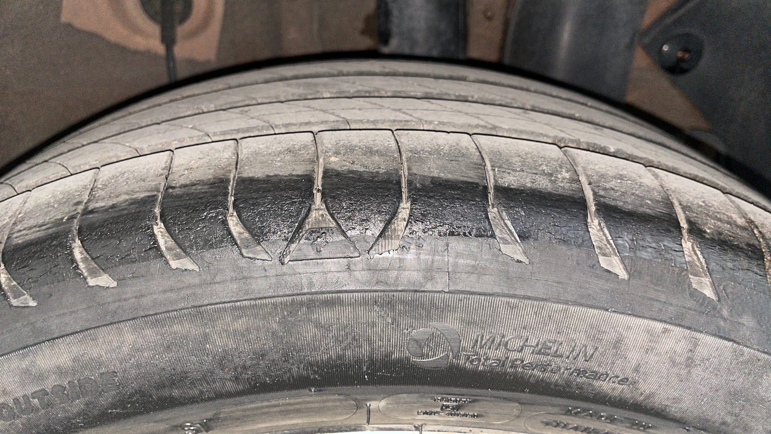 Used 2016 Hyundai i20 Active 1.2 SX Petrol Manual tyres LEFT REAR TYRE TREAD VIEW