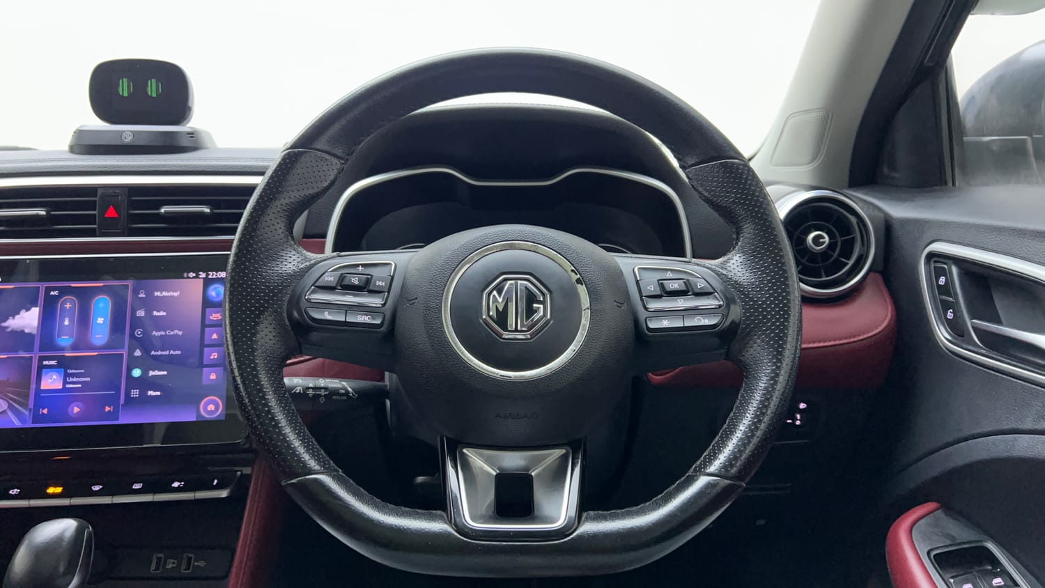 Used 2021 MG Motors Astor Savvy 1.3 Turbo AT S Red Petrol Automatic interior STEERING VIEW