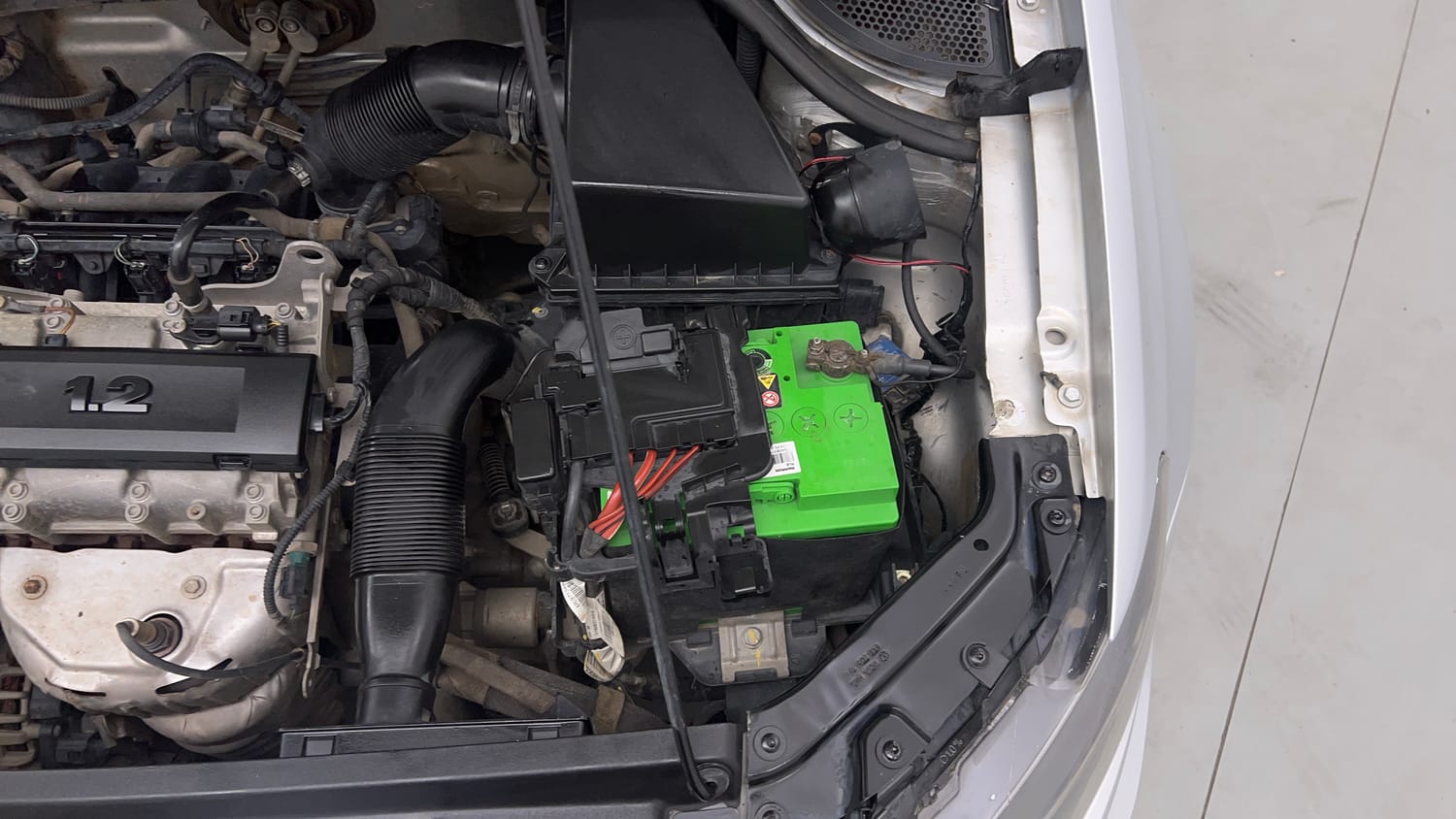 Used 2017 Volkswagen Ameo Trendline 1.2L (P) Petrol Manual engine ENGINE LEFT SIDE VIEW