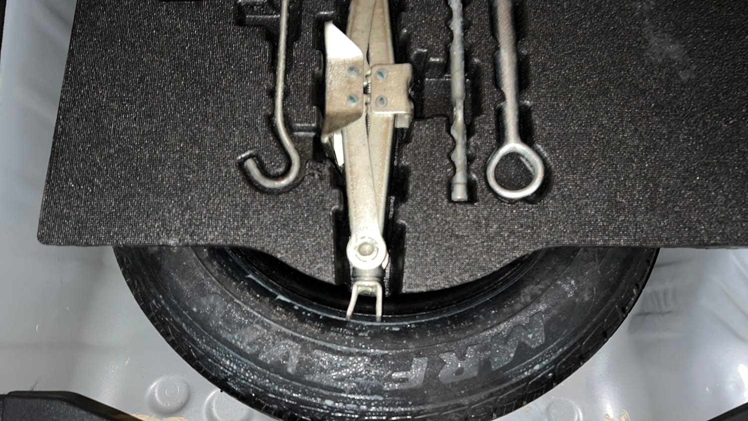 Used 2022 Honda Jazz ZX CVT Petrol Automatic tyres SPARE TYRE VIEW