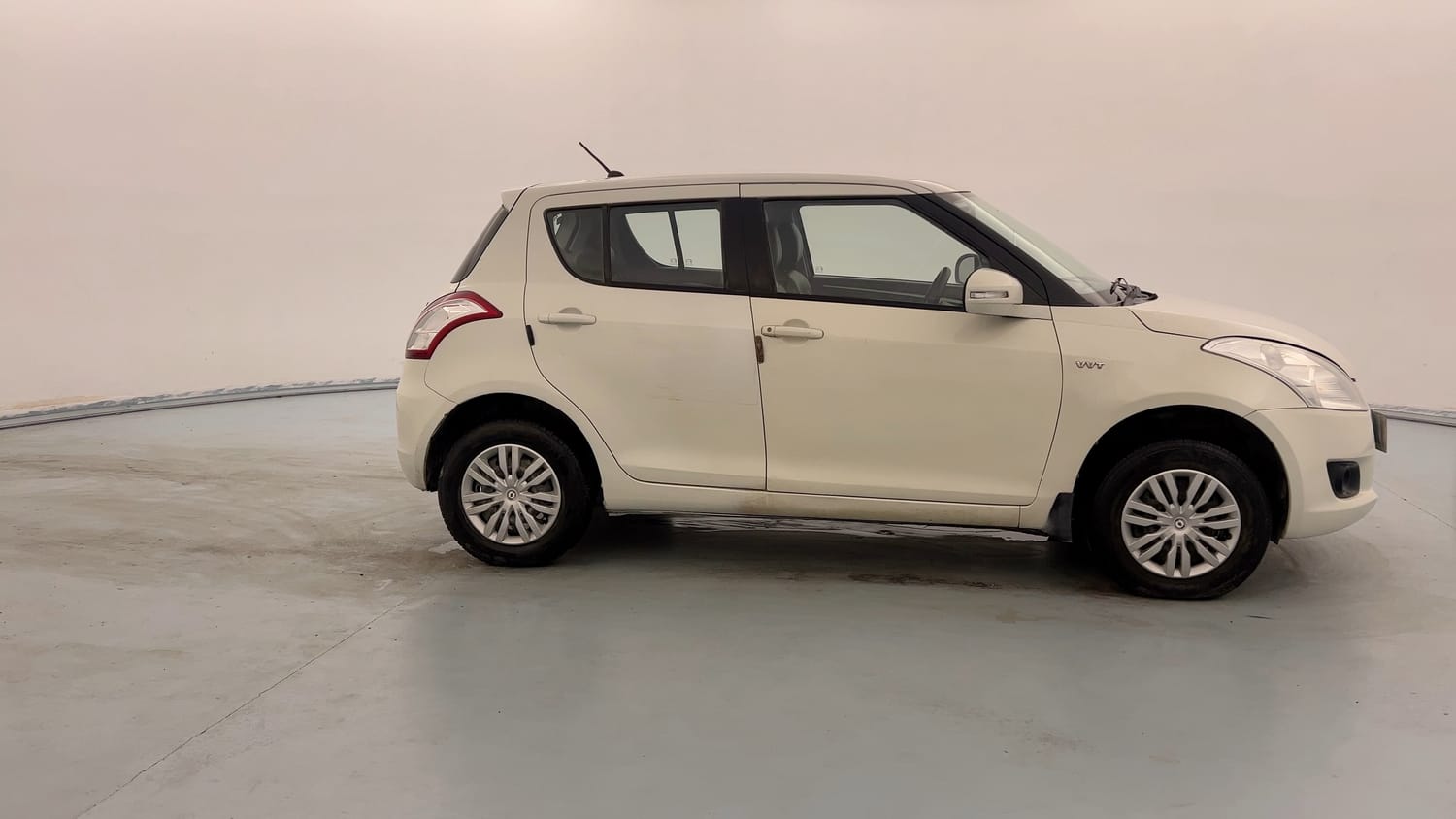 Used 2012 Maruti Suzuki Swift VXi Petrol Manual exterior RIGHT SIDE VIEW