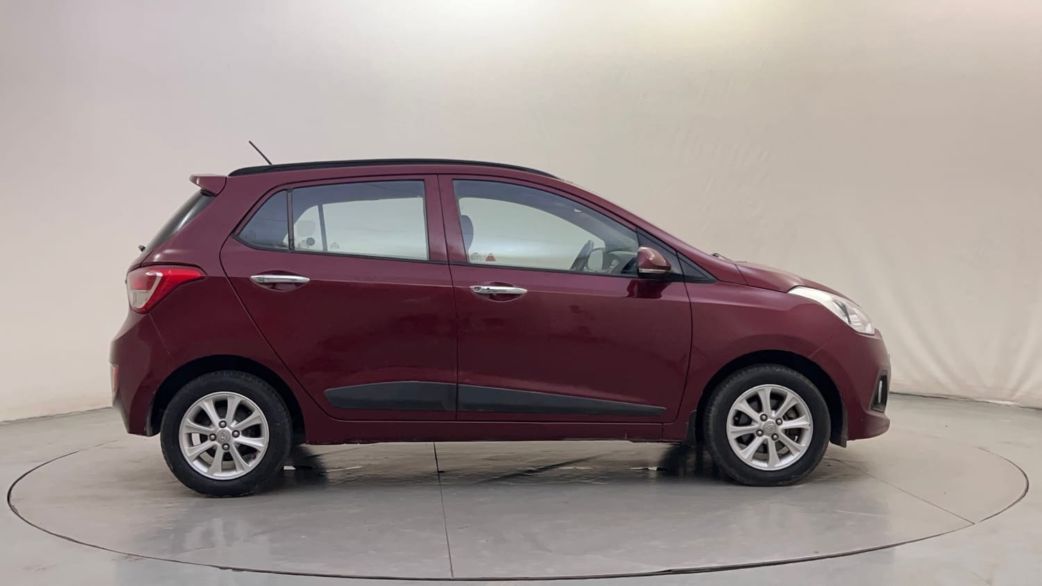 Used 2015 Hyundai Grand i10 Asta 1.2 Kappa VTVT Petrol Manual exterior RIGHT SIDE VIEW