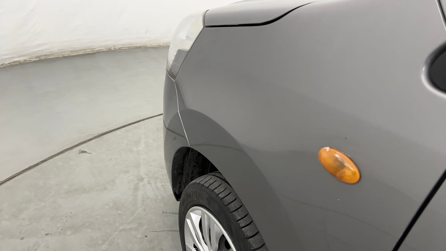 Used 2017 Maruti Suzuki Wagon R 1.0 VXI AMT (O) Petrol Automatic dents MINOR SCRATCH