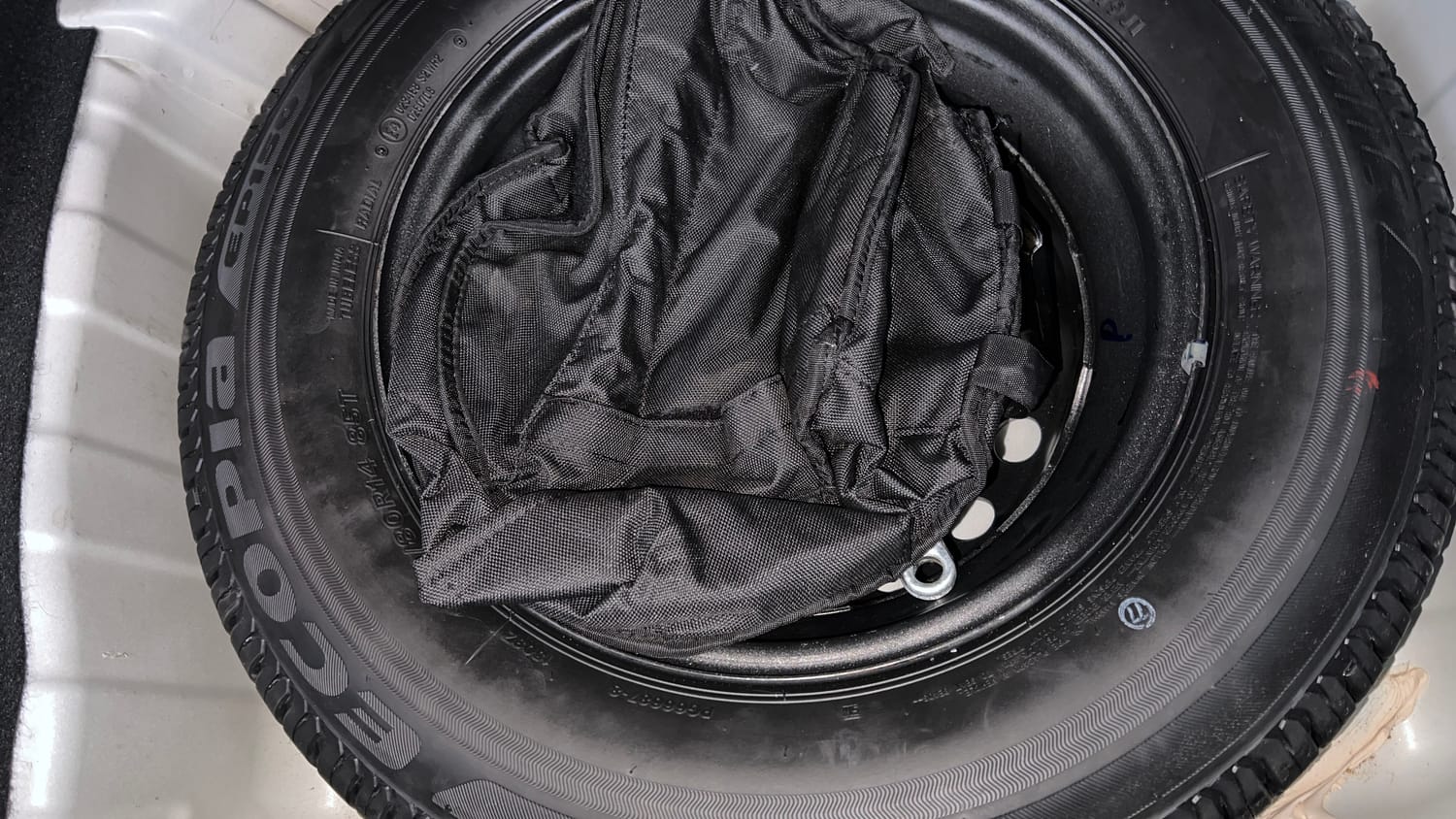 Used 2021 Tata Altroz XZ Plus Petrol Petrol Manual tyres SPARE TYRE VIEW