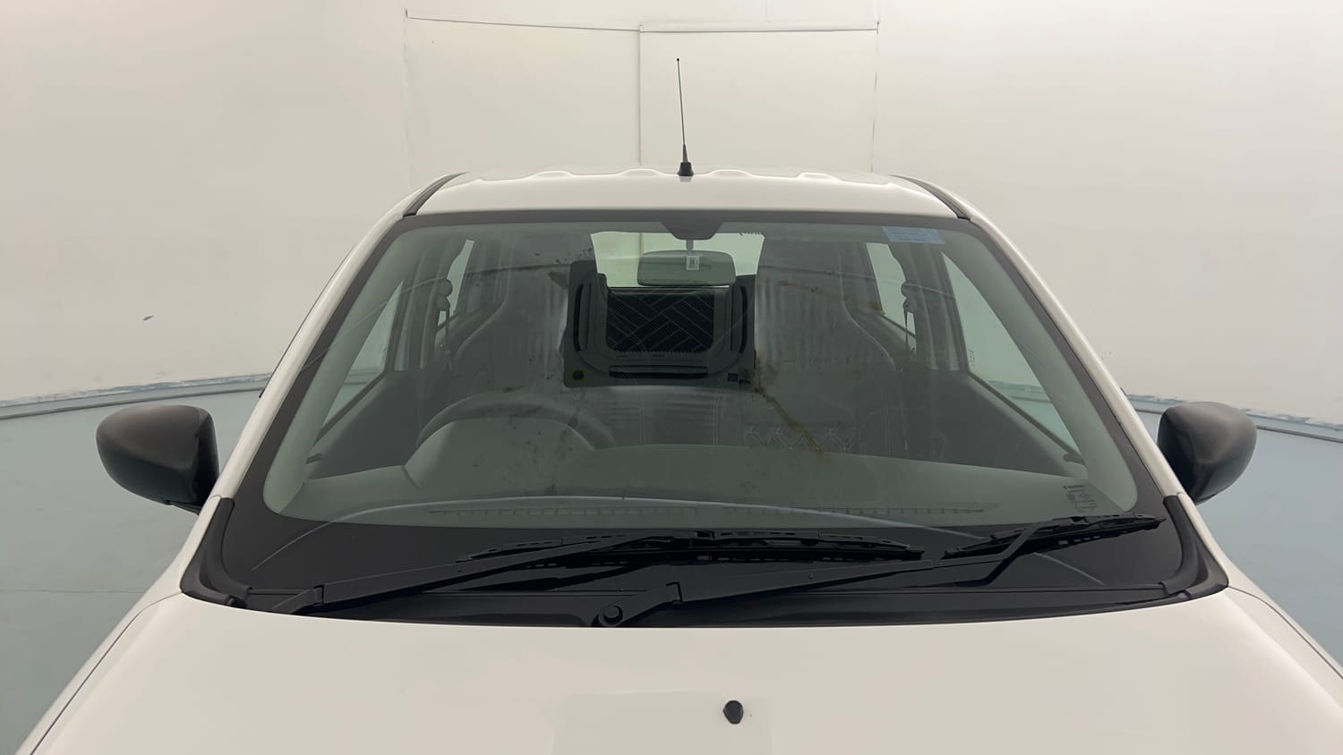 Used 2026 Maruti Suzuki Alto K10 VXi Plus (O) Petrol Manual exterior FRONT WINDSHIELD VIEW