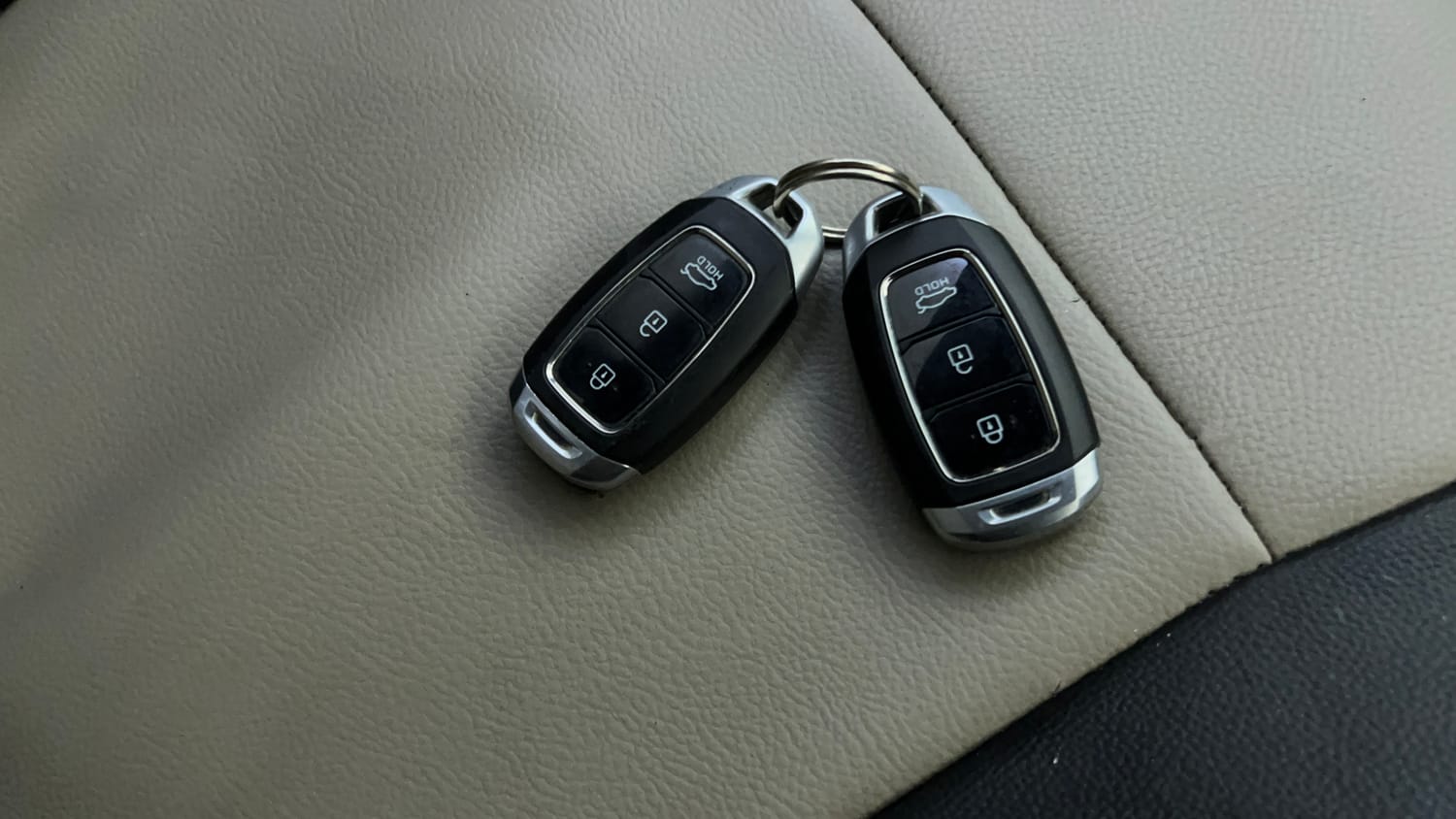 Used 2020 Hyundai Verna SX 1.5 MPi Petrol Manual extra CAR KEY VIEW