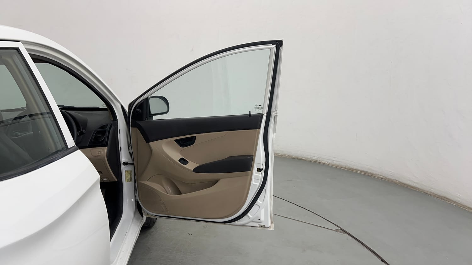Used 2014 Hyundai Eon Magna Petrol Manual interior RIGHT FRONT DOOR OPEN VIEW